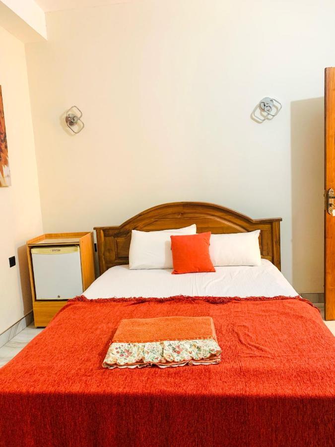 Marathona Tourist Resort - Anuradhapura Exteriör bild