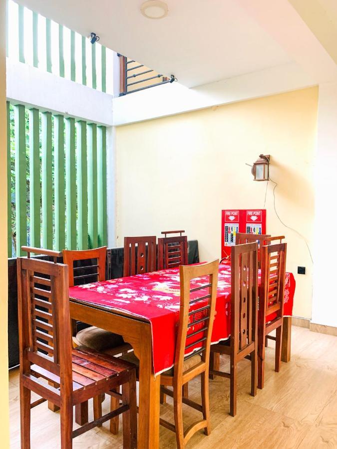 Marathona Tourist Resort - Anuradhapura Exteriör bild