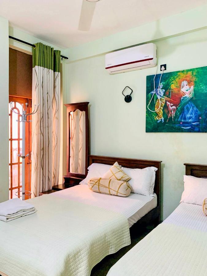 Marathona Tourist Resort - Anuradhapura Exteriör bild