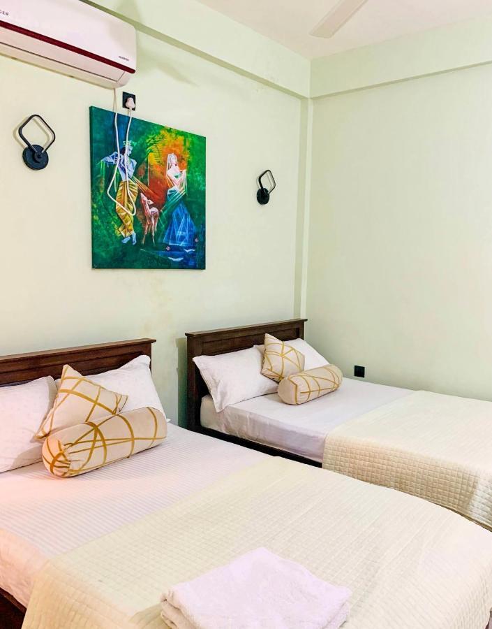 Marathona Tourist Resort - Anuradhapura Exteriör bild